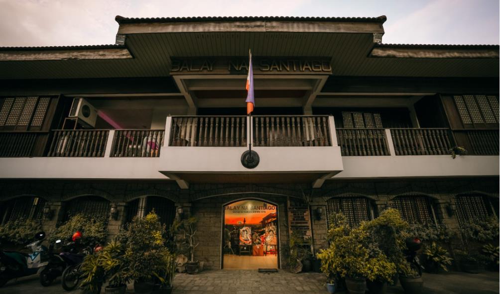 Isabela''s historical architecture 