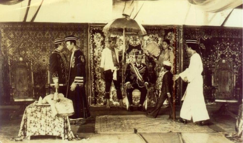 Tausūg language and dialects 