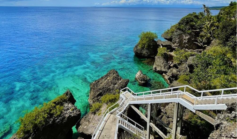 Remote islands Philippines 