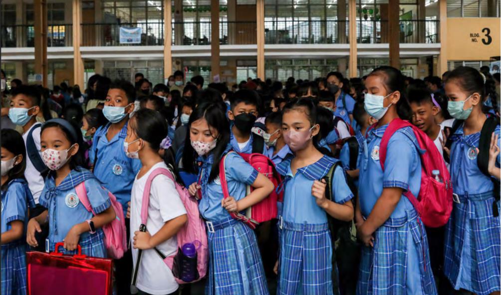 Island-hopping travel benefits 