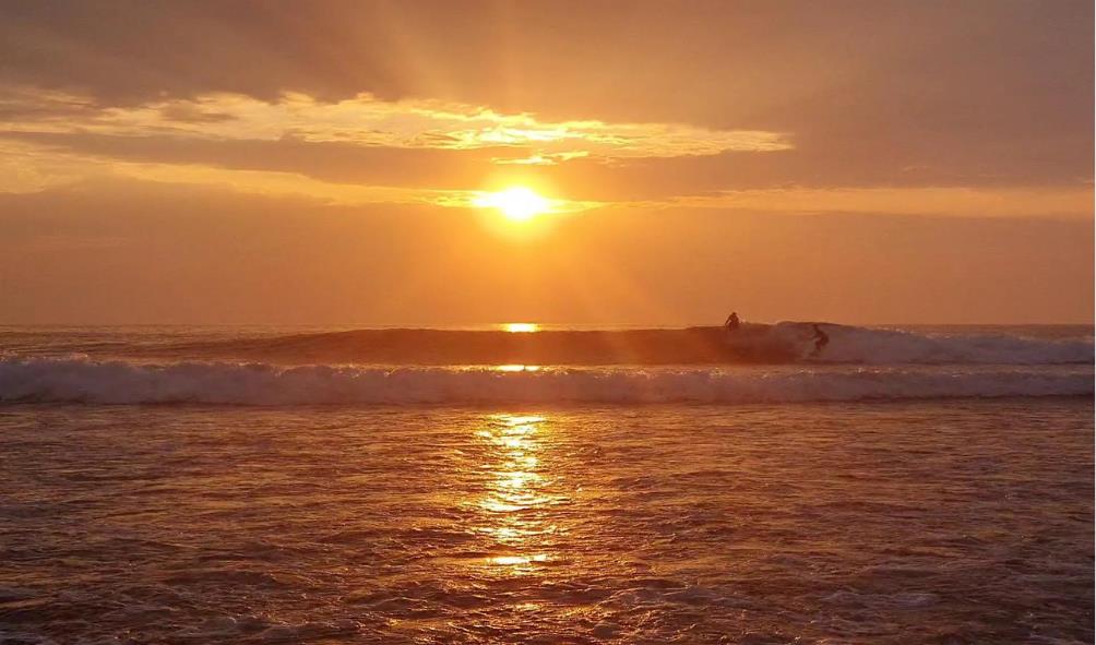 Sunset resorts in the Philippines 