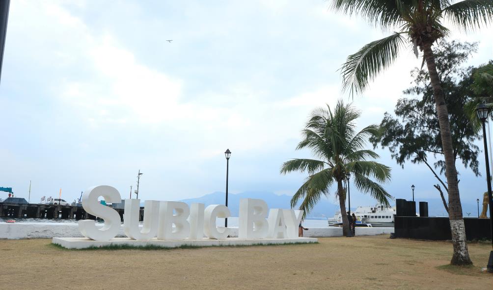 hidden coral reefs philippines
