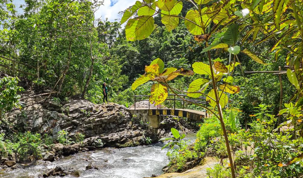 Philippines hiking trails 