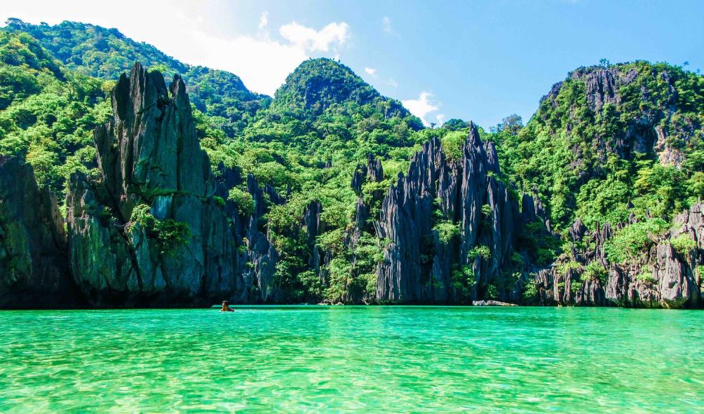 Philippines waterfalls exploration 