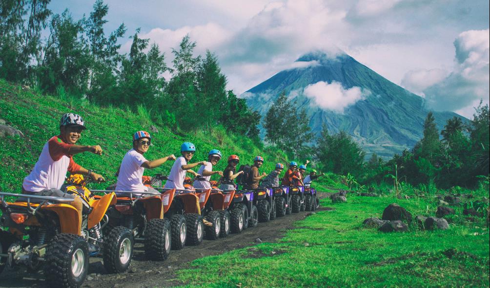 Caving in the Philippines 